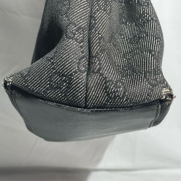 Gucci Bamboo GG Logo Navy Blue Canvas Hand Bag - Picture 7 of 14